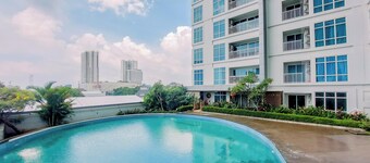 棉兰瑞兹公寓优雅的两卧室公寓