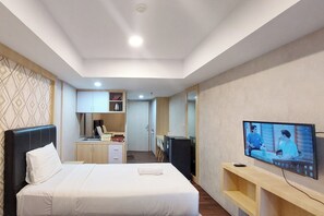 Standard Studio, 1 Bedroom (Apartment) - Pleasurable Studio at Apartment De Prima (Medan)