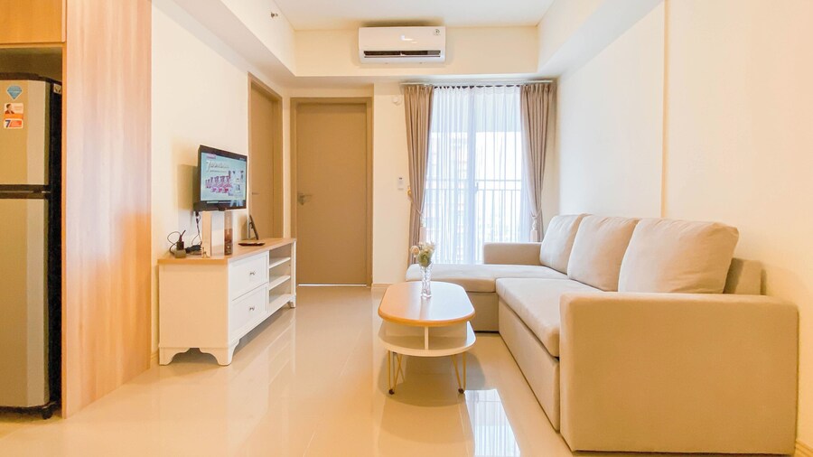 Cozy Place and Tidy 2BR Apartment Meikarta