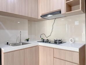 Standard Studio, 1 Bedroom (Apartment) | Private kitchen