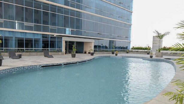 Outdoor pool - Comfy and Warm Studio at The Square Surabaya Apartment (Surabaya)