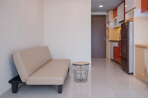Living room - Combined and Spacious 1BR Apartment at Parkland Avenue (South Tangerang)