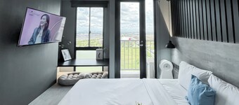 Best Deal Studio (No Kitchen) Apartment Tokyo Riverside PIK 2