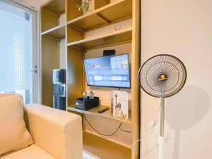 Standard Apartment, 2 Bedrooms (Apartment) - Stunning and Well Designed 2BR at Tokyo Riverside PIK 2 Apartment (Teluknaga)