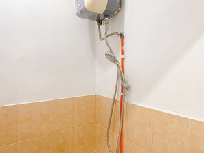 Standard Studio, 1 Bedroom (Apartment) | Bathroom