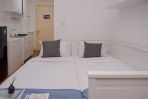 Standard Studio, 1 Bedroom (Apartment) - Warm Studio Apartment M-Town Residence (Gading Serpong)