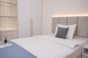 Standard Studio, 1 Bedroom (Apartment) - Fully Furnished Studio Room Apartment B Residence (Pagedangan)