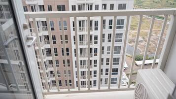 Studio Standar, 1 kamar tidur (Apartment) | Balkon