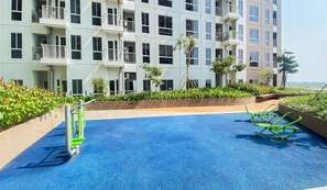Unclassified image, 5 of 17, button - Cozy and Good Place Studio Apartment Tokyo Riverside PIK 2 (Teluknaga)