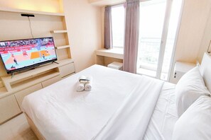 Room - Studio Minimalist Connect to Pakuwon Mall at Tanglin Supermall Mansion Apartment (Surabaya)