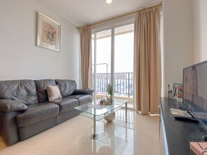 Apartemen Standar, 3 kamar tidur (Apartment) | Ruang keluarga