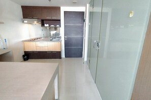 Standard-Studio, 1 Schlafzimmer (Apartment) | Esszimmer