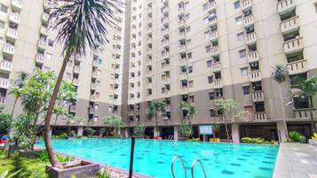 Kolam renang outdoor