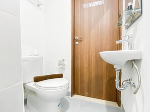 Standard Studio, 1 Bedroom (Apartment) | Bathroom