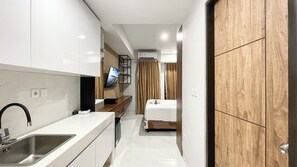 Standard Studio, 1 Bedroom (Apartment) - Modern Studio Apartment at Delft Ciputra Makassar (Makassar)