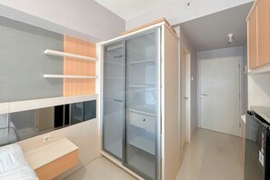 Standard Studio, 1 Bedroom (Apartment) - Pleasant and Restful Studio at Orchard Supermall Mansion Apartment (Surabaya)