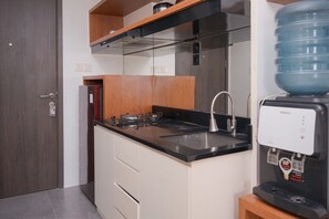 Standard Studio, 1 Bedroom (Apartment) | Private kitchen