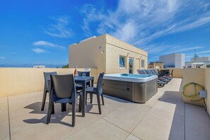 Rooftop terrace - Kirxa Rooms and Suites (St. Julian's)