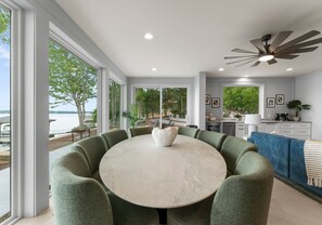 Dining - Stone Point Overlook w/Optional Boat Rental (Mooresville)