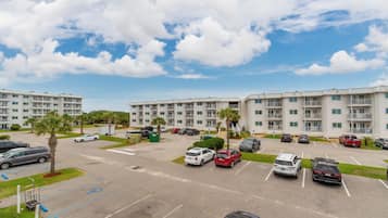 Apartamento Signature, 2 habitaciones, vistas a la playa, frente a la playa | Vistas del balcón