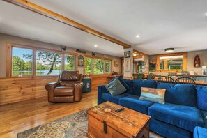 Smart TV, fireplace, video games, DVD player