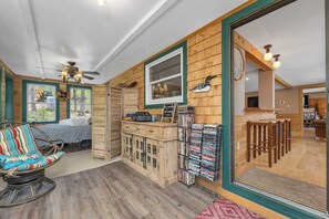 4 chambres, bureau, lit parapluie, Wi-Fi gratuit