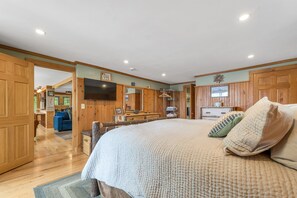4 chambres, fer et planche à repasser, lit parapluie, Wi-Fi gratuit