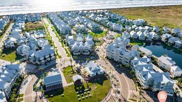 Villa (3 Bedrooms) | Exterior