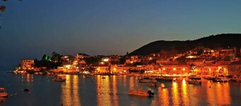 시프론트 차밍 아파트먼트 코시리나