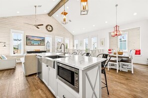 House (3 Bedrooms) | Interior - It Is Well 127 WI (Port Aransas)