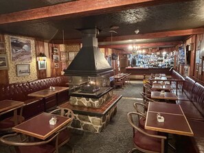 Bar (in der Unterkunft)