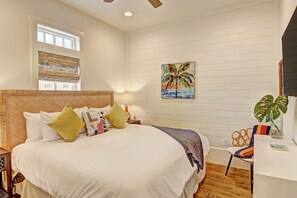 Villa (4 Bedrooms) | Interior - Skytop Lounge TC 5105 (Port Aransas)