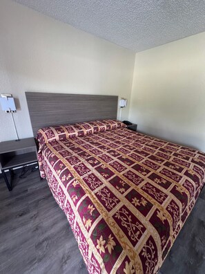 Free WiFi - Studios & Suites 4 Less Virginia Beach (Virginia Beach)