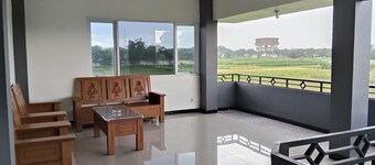 RR -2 Syariah Hotel SLG