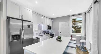 Spacious & Comfortable 3 Bedrooms + Bonus Room