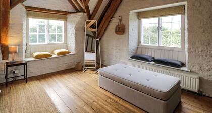 The Stables at Daubeneys