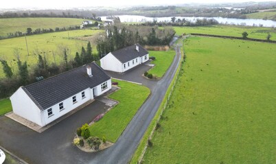 Cassidy Cottages.  Cosy 3-Bedroom Cottage, with Lake views and free wifi.