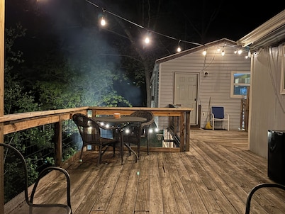 The Eloise - Stylish 3BR, 2 Bath Cottage on Greenbrier River, WV incl. AC, WiFi