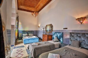 Deluxe Quadruple Room | Free WiFi - riad dar jeanne (Fès)