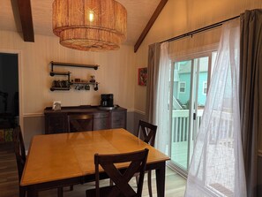 Dining - Gorgeous Home on Sunset Beach, Just Steps from the Shore! (Sunset Beach)