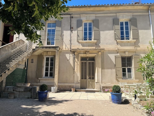 House in the village, near Avignon