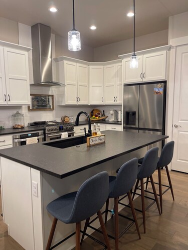 Colorado Golf Community-Rocky Mountain Views-Mins to Trails and Restaurants