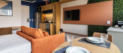 Studio | Verdunkelungsvorhänge, Bügeleisen/Bügelbrett, kostenloses WLAN