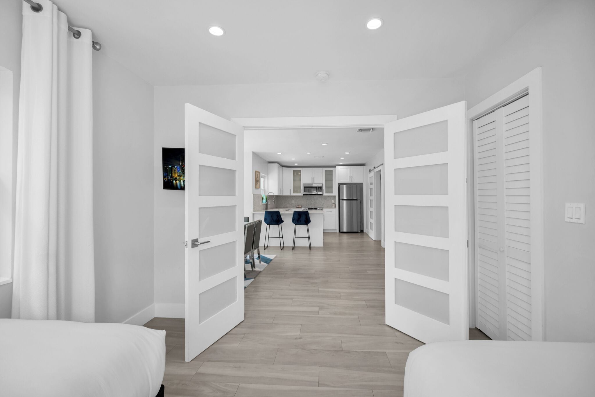 3 chambres, fer et planche à repasser, lit parapluie, Wi-Fi gratuit