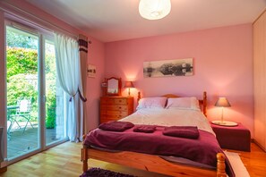 3 Schlafzimmer, Bügeleisen/Bügelbrett, kostenloses WLAN, Bettwäsche