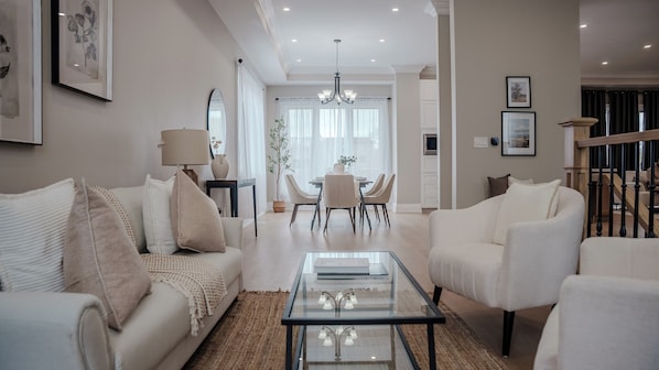 TV connectée, cheminée