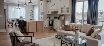 Upscale Pickering Escape | Near Lake & Dining