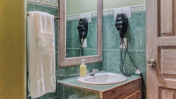 Hair dryer, towels