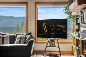 Smart TV, fireplace, video games, offices