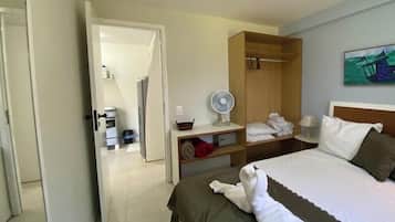 Basic Apartment | Free WiFi, bed sheets